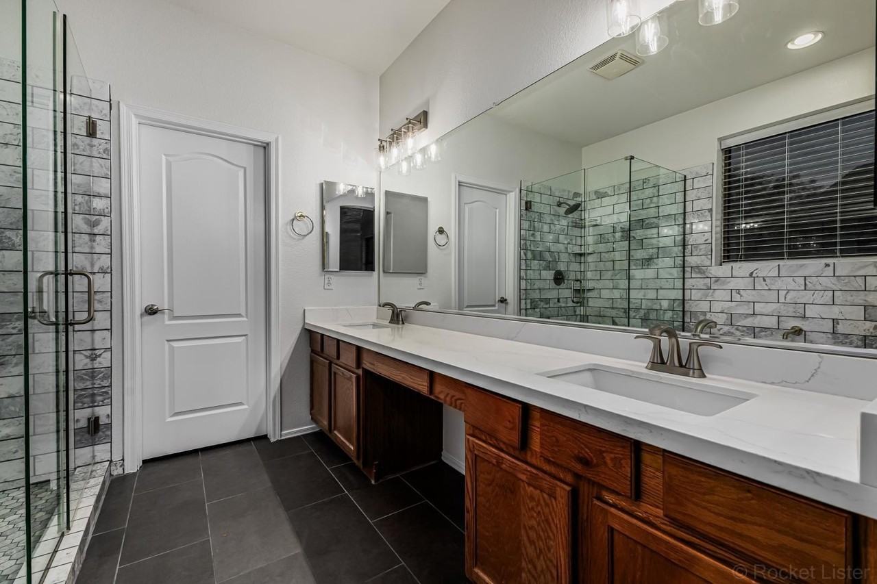 20944 N 94th Ln - Photo 7 of 45