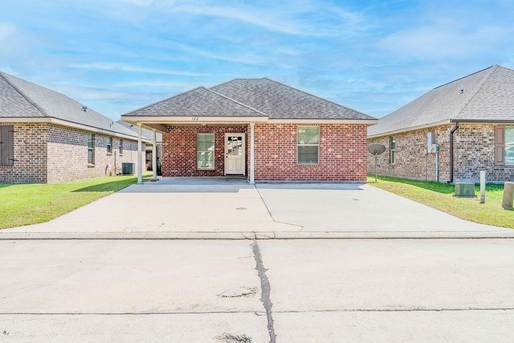 122 Sagewood Dr - Photo 2 of 26