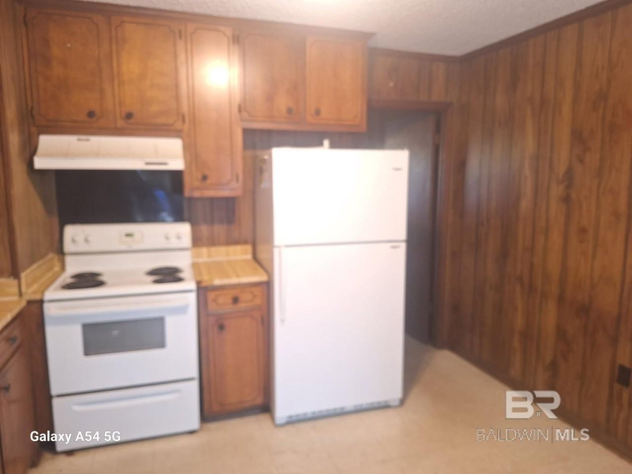 2209 Wolf Ridge Rd #B - Photo 2 of 5