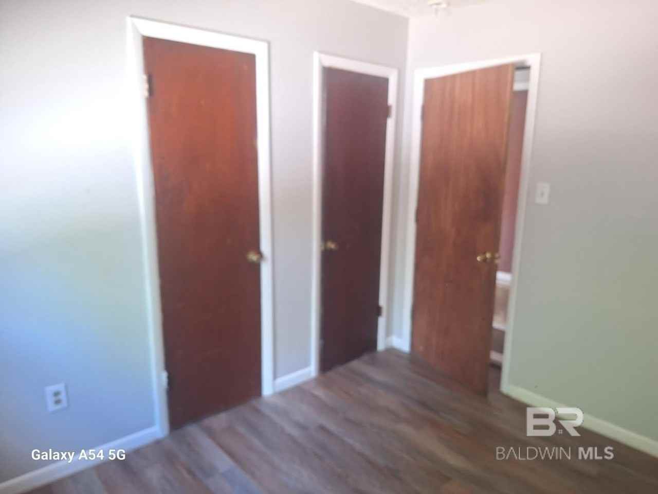 2209 Wolf Ridge Rd #B - Photo 4 of 5