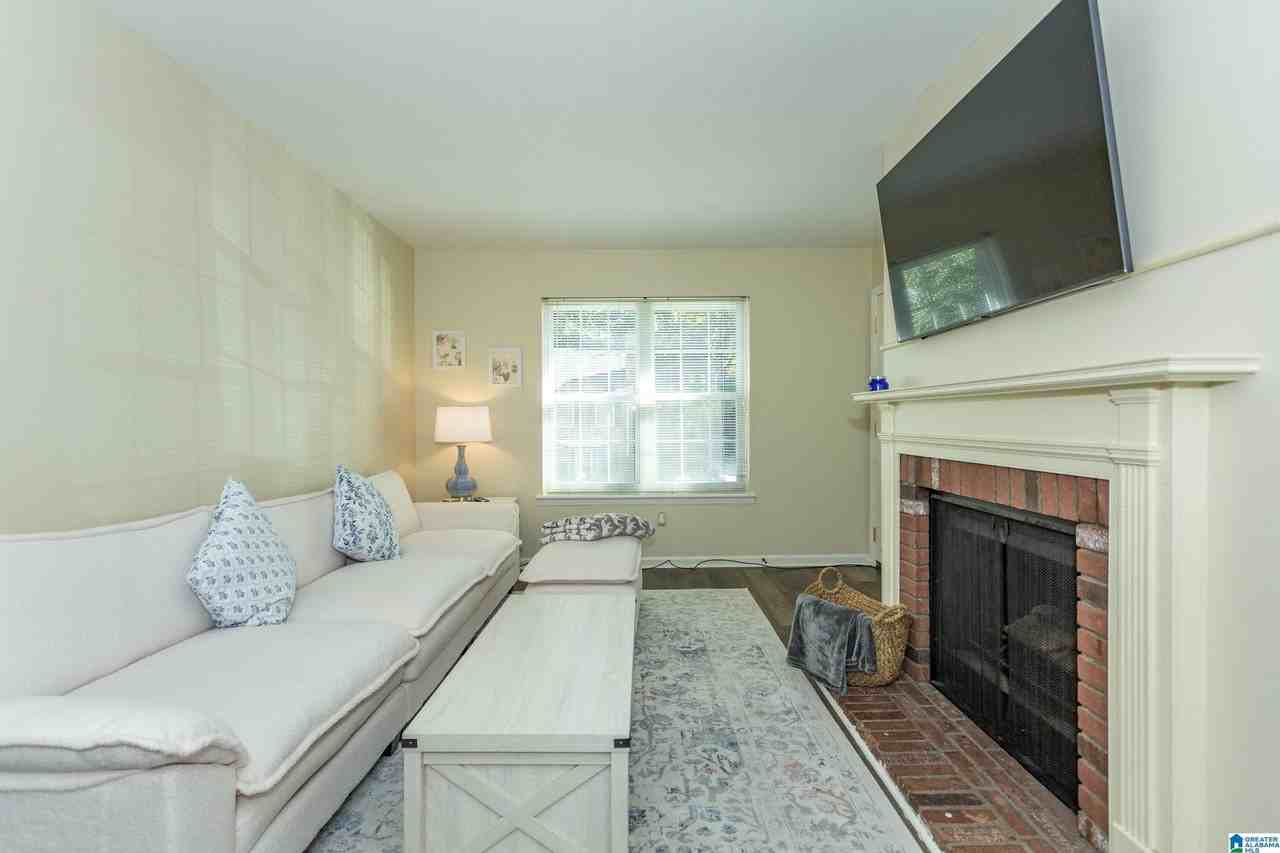 2105 Montreat Pkwy #D - Photo 6 of 30