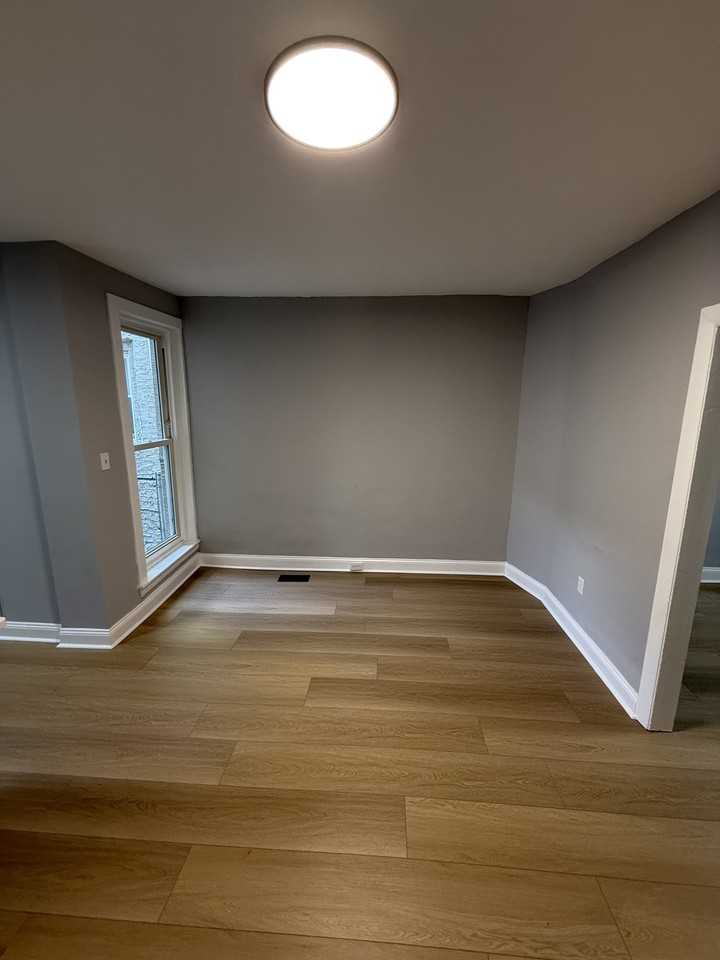 5514 Crowson St #1 - Photo 3 of 10