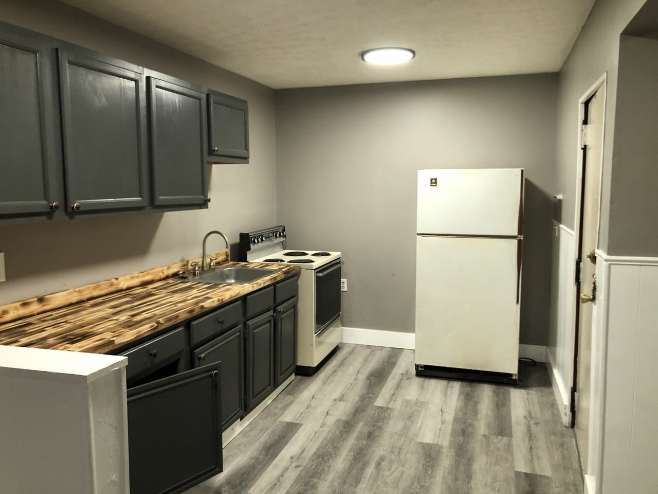 6271 Riverside DriveUnit 2 #6271-2 - Photo 7 of 12