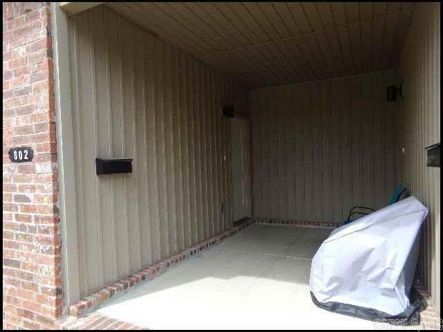 802 Wright Ave - Photo 4 of 17