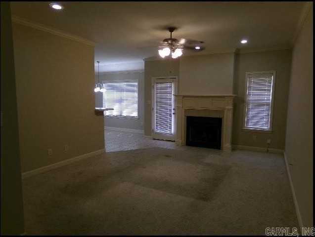 31 Congressional Dr - Photo 3 of 25