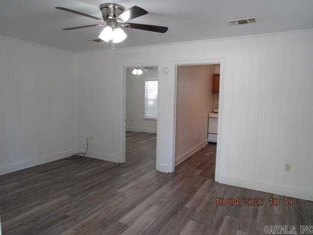 822 Watkins St - Photo 2 of 7
