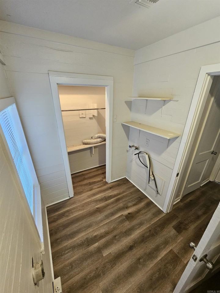 1908 Augusta St - Photo 5 of 8