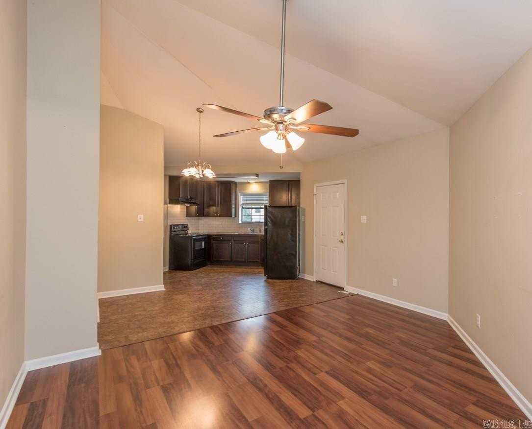 8815 Woodbine Dr - Photo 7 of 21