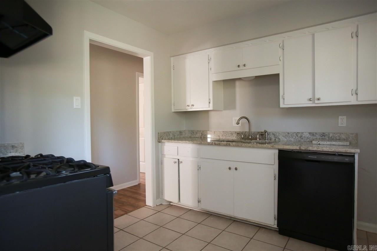 5216 Gum Springs Rd - Photo 7 of 14