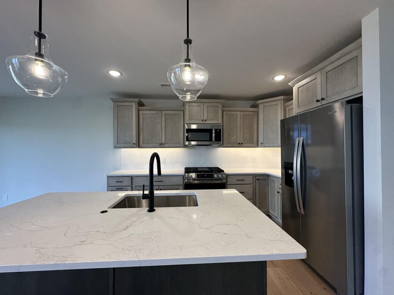 5317 Makana Ln - Photo 5 of 16