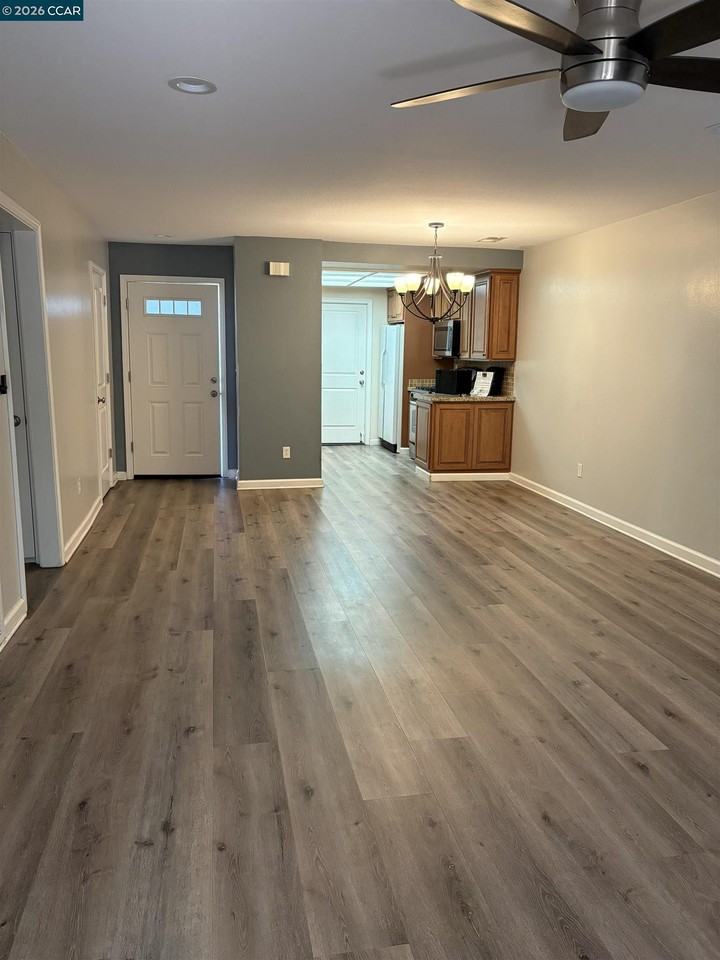 757 Valley Green Dr - Photo 6 of 21