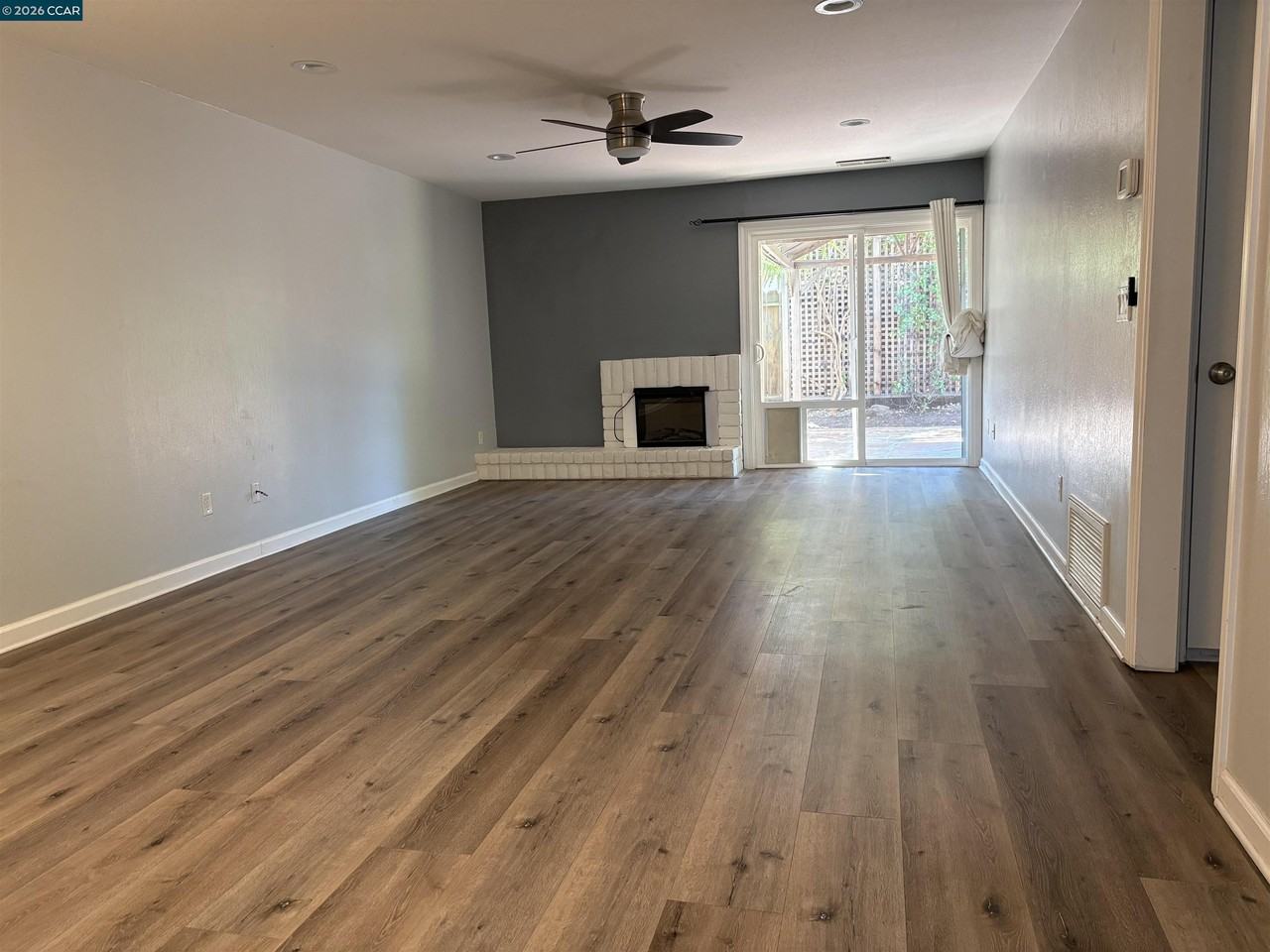 757 Valley Green Dr - Photo 7 of 21