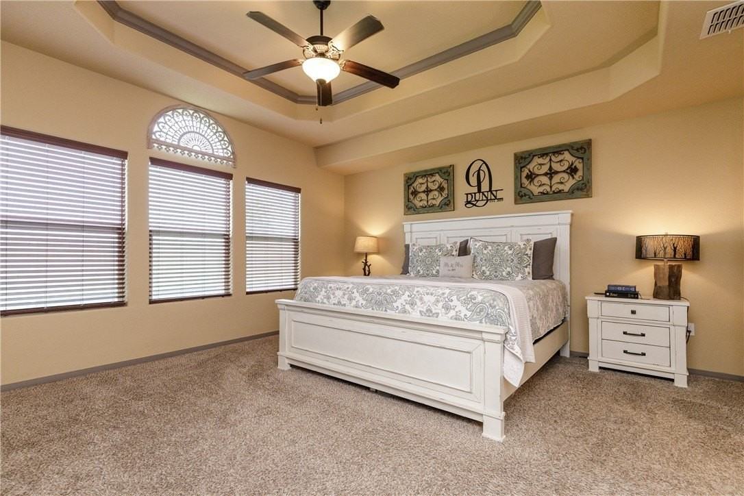 7921 Pavo Real St - Photo 2 of 38