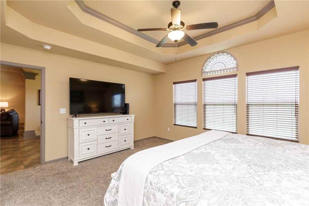 7921 Pavo Real St - Photo 3 of 38