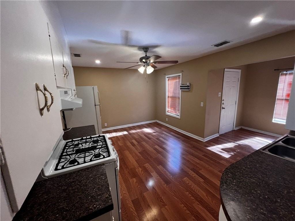 946 Lum Ave - Photo 3 of 12