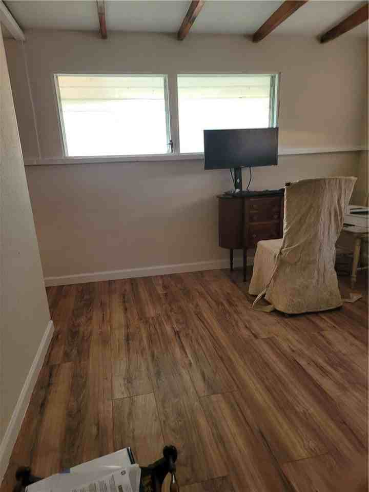 125 Harbor Cir - Photo 6 of 12