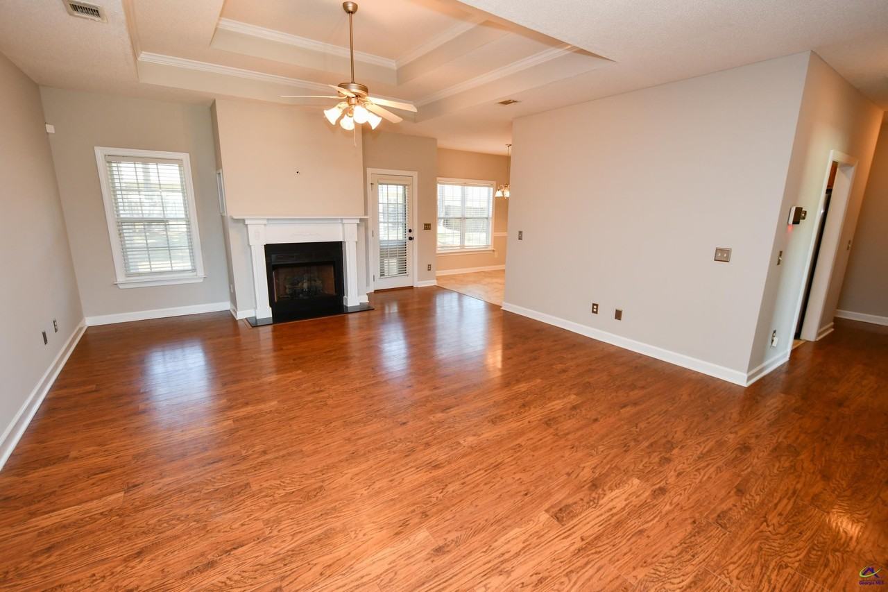 104 Newport Ave - Photo 2 of 25