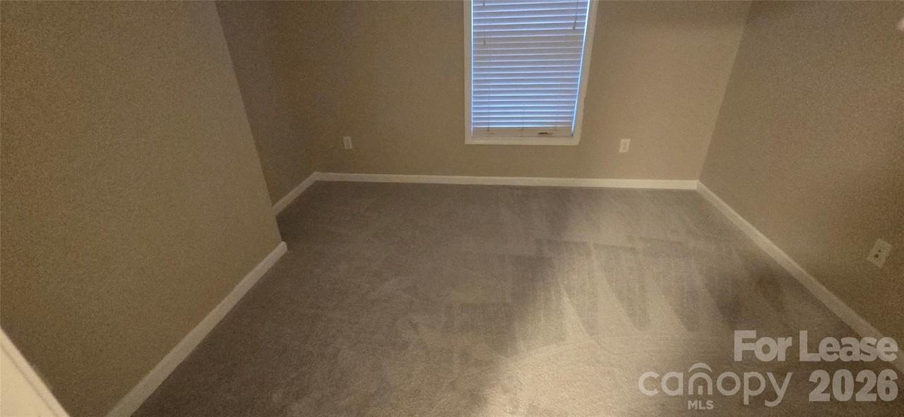 1912 Baxter St - Photo 7 of 11