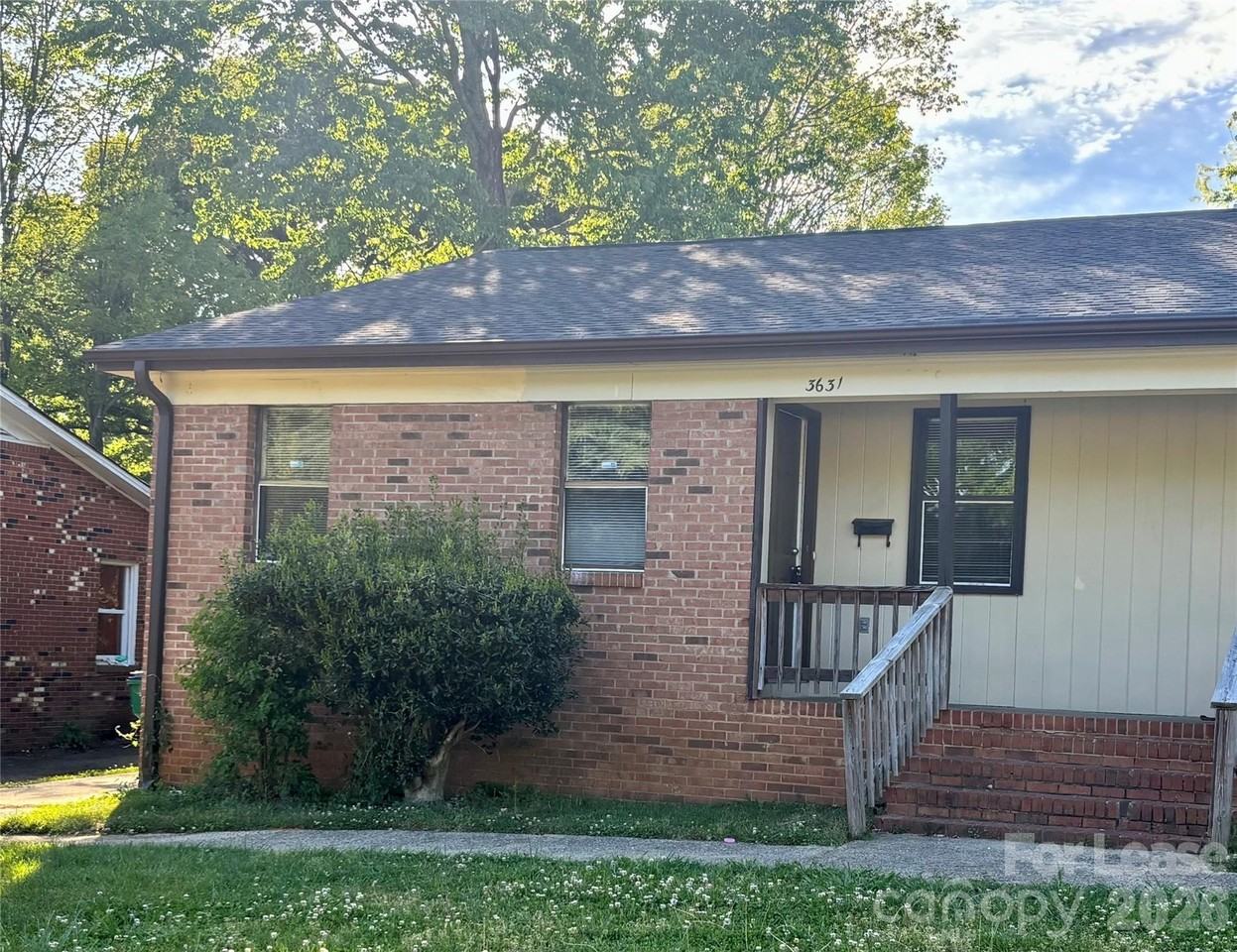 3633 Driftwood Dr - Photo 2 of 22