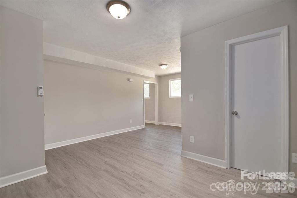 1632 W 5th Ave Apt C - Photo 5 of 12