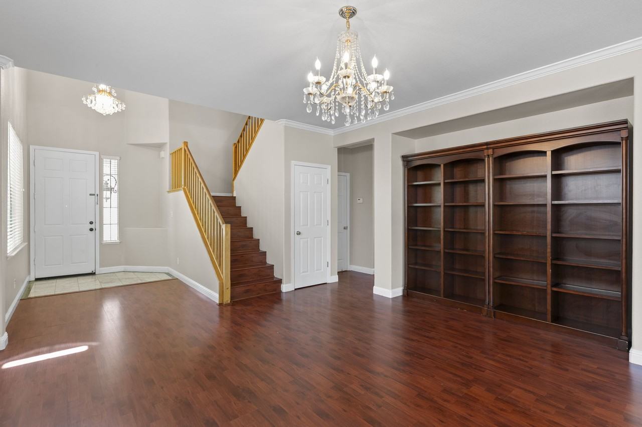 5220 Peacock Hill Dr #1 - Photo 5 of 26