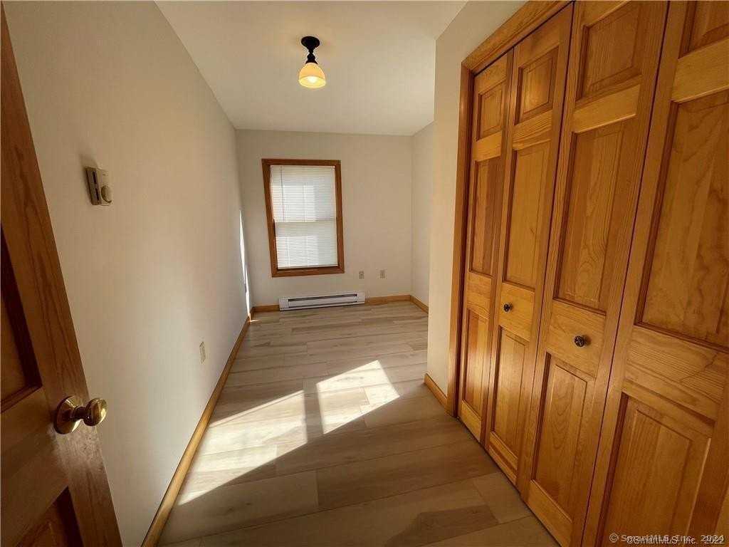 45 Whittle St - Photo 4 of 8