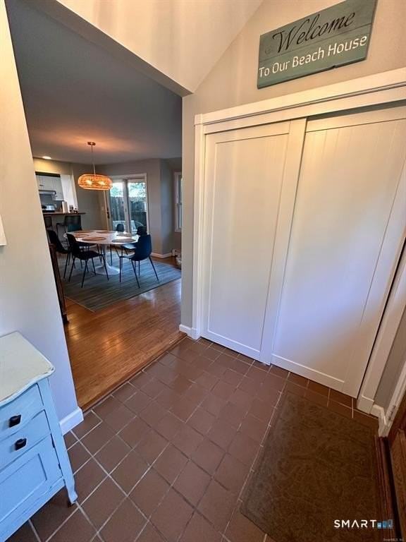 44 Warren St - Photo 6 of 29
