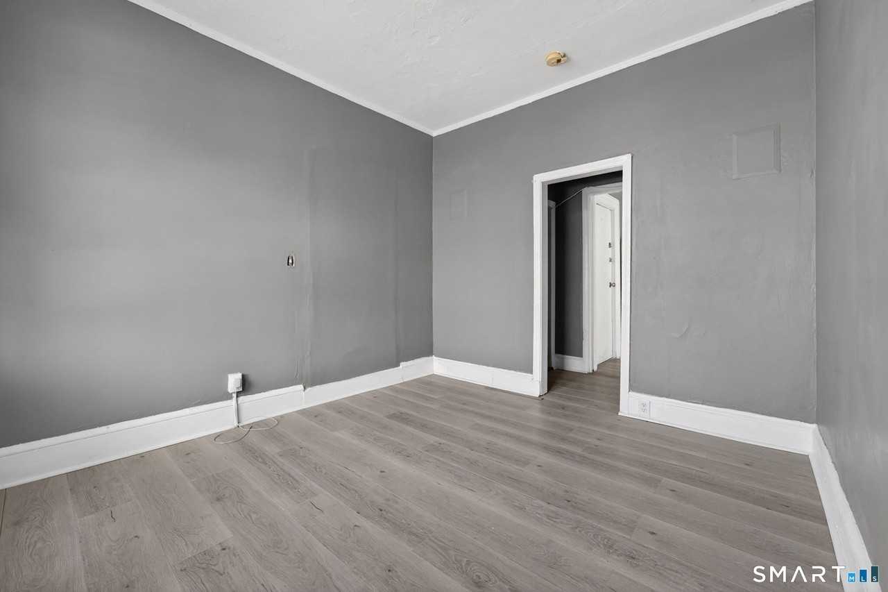 187 Whitney St Apt A2 - Photo 7 of 16