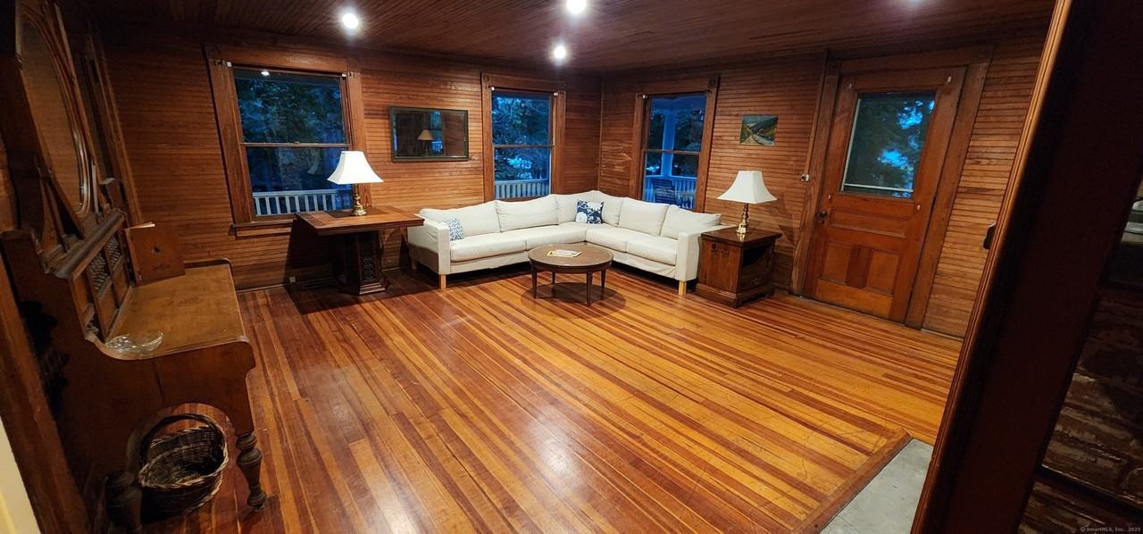 264 Twin Lakes Rd - Photo 7 of 15