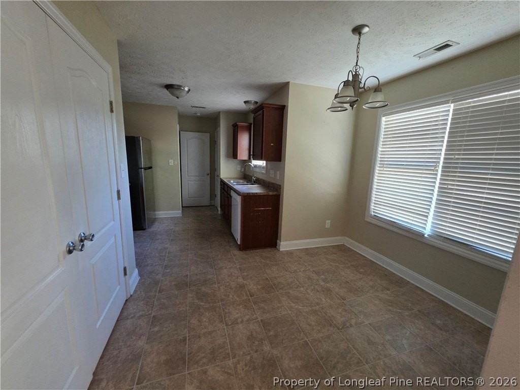 3507 Dundle Rd - Photo 5 of 22