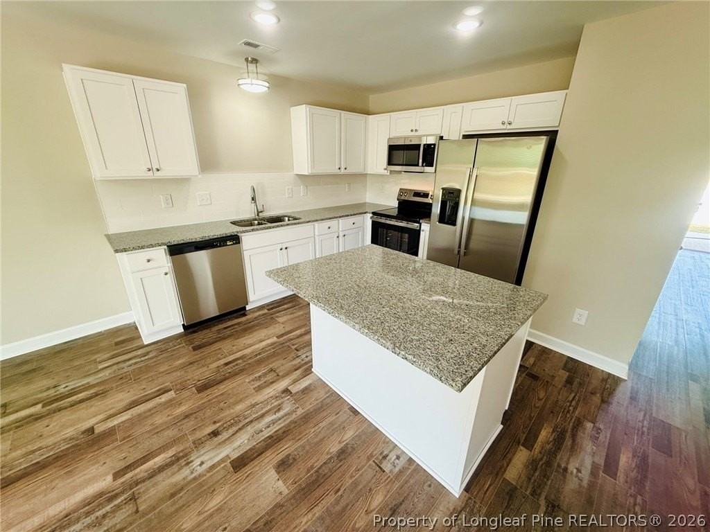 8107 King Rd - Photo 3 of 16