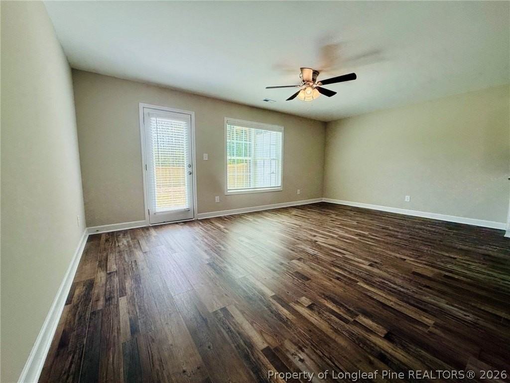 8115 King Rd - Photo 4 of 17