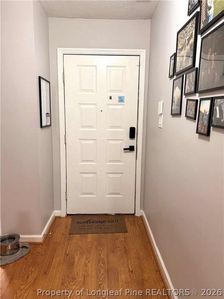 2105 Wexford Oaks Ct - Photo 2 of 24