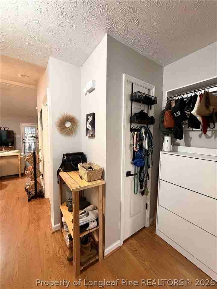 2105 Wexford Oaks Ct - Photo 3 of 24