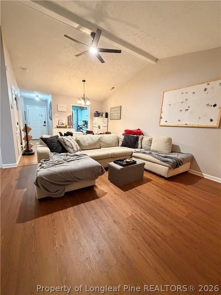 2105 Wexford Oaks Ct - Photo 5 of 24