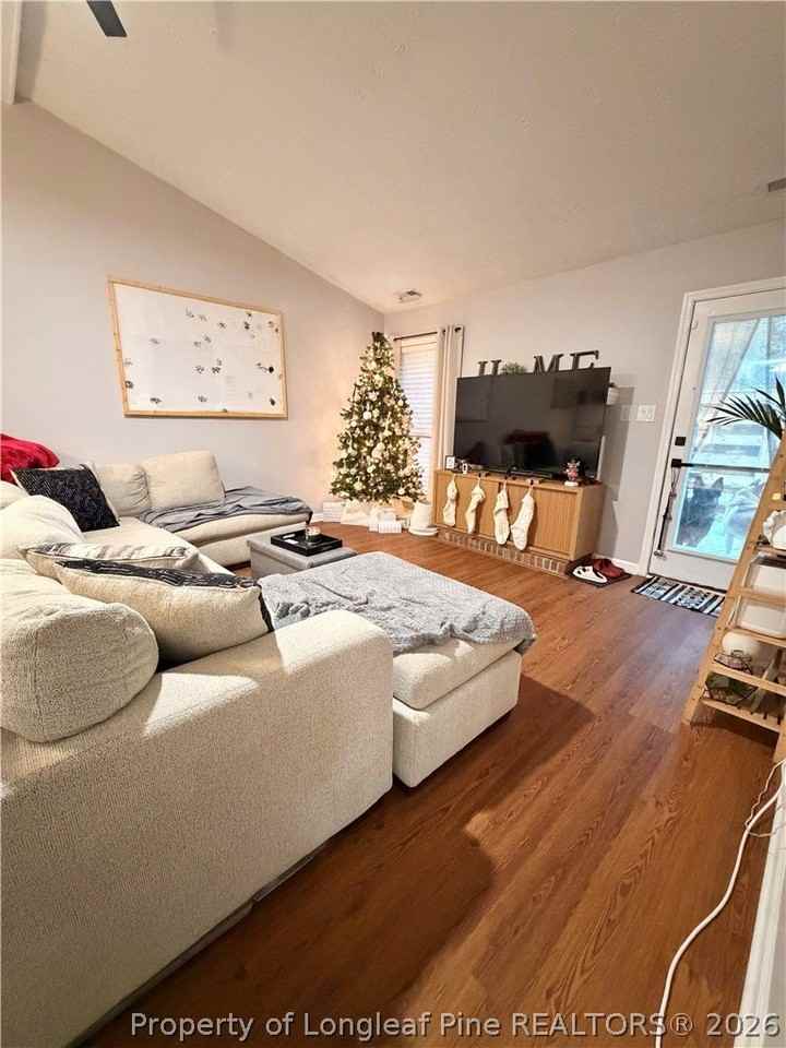 2105 Wexford Oaks Ct - Photo 7 of 24