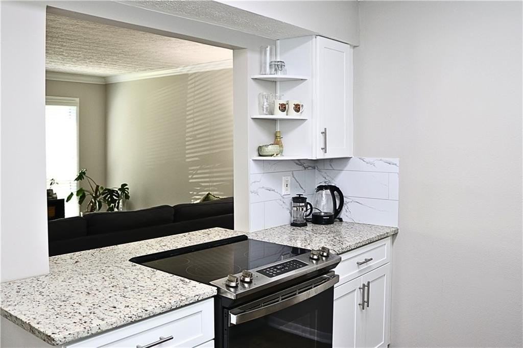 5155 Roswell Rd Unit 6 - Photo 4 of 23