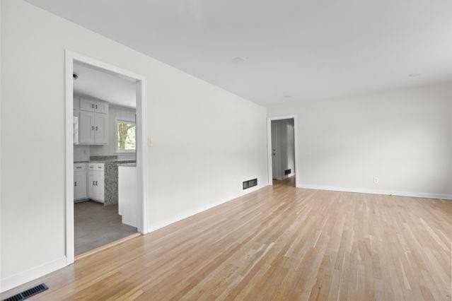 8 Larose Dr Sw - Photo 6 of 38