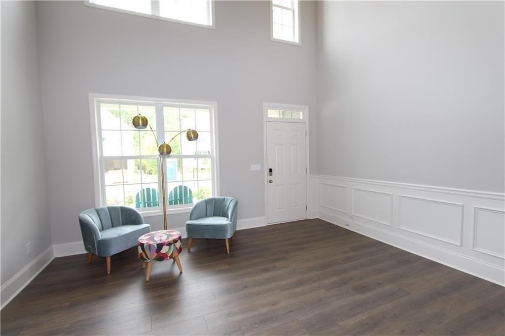 6870 Rambling Vale - Photo 2 of 16