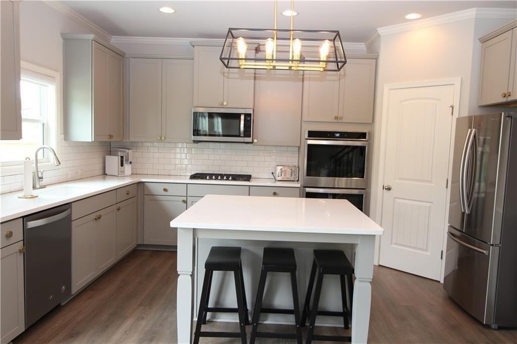 6870 Rambling Vale - Photo 6 of 16