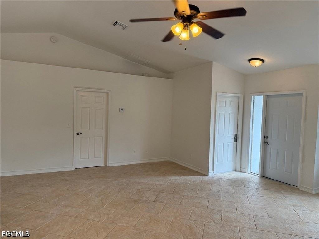 1371 14th Ave Ne - Photo 2 of 23