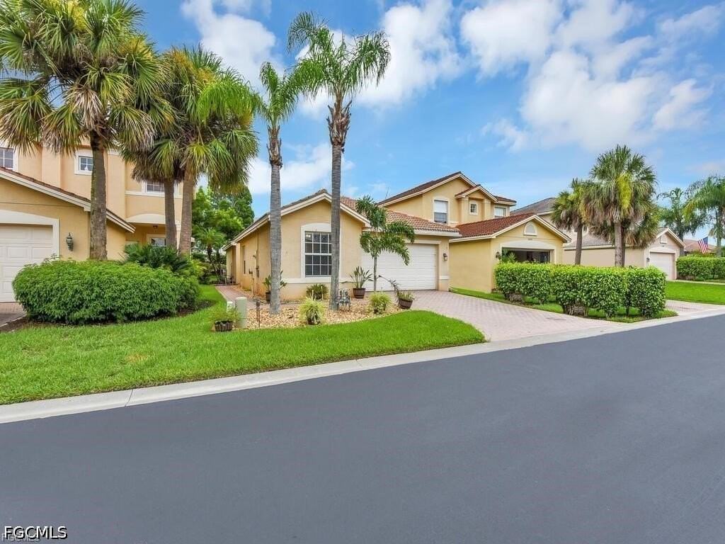 11075 Lancewood St - Photo 2 of 30