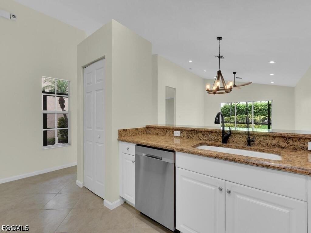 11075 Lancewood St - Photo 6 of 30