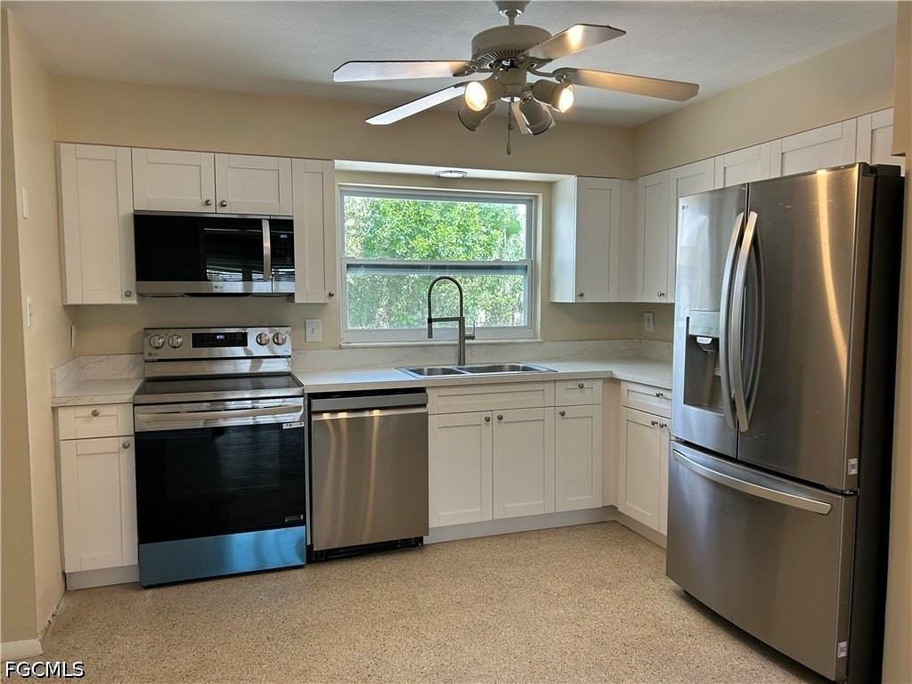 4320 Pine Lake Rd - Photo 4 of 30