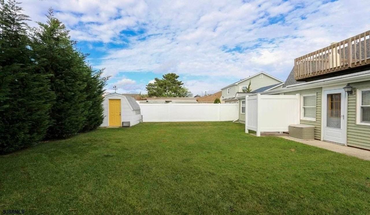 4417 Privateer Rd - Photo 3 of 20