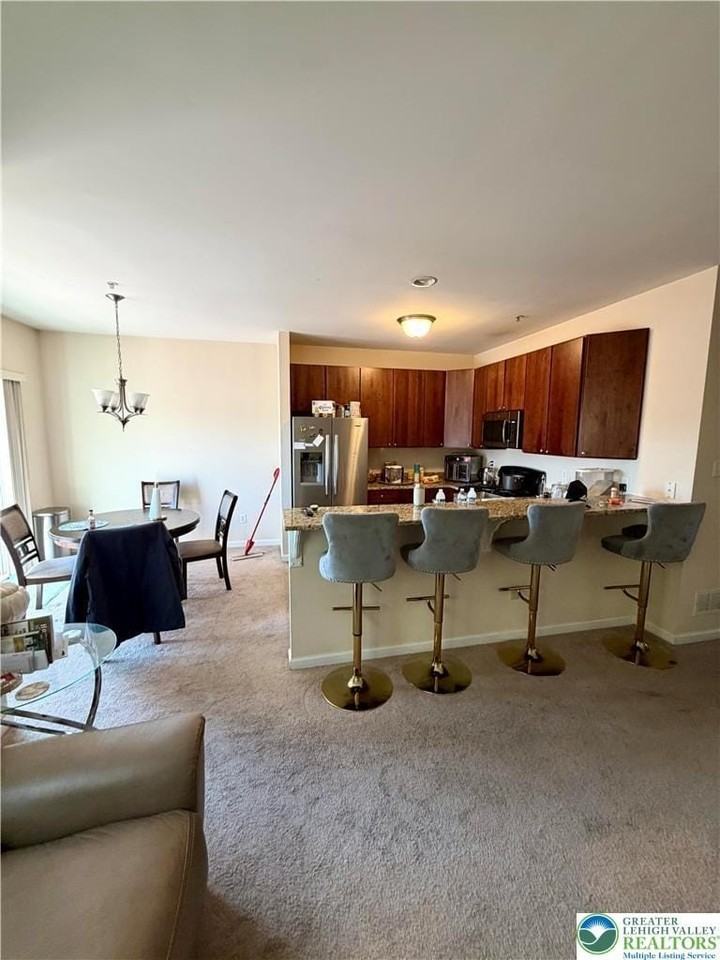 244 Milkweed Dr - Photo 5 of 15