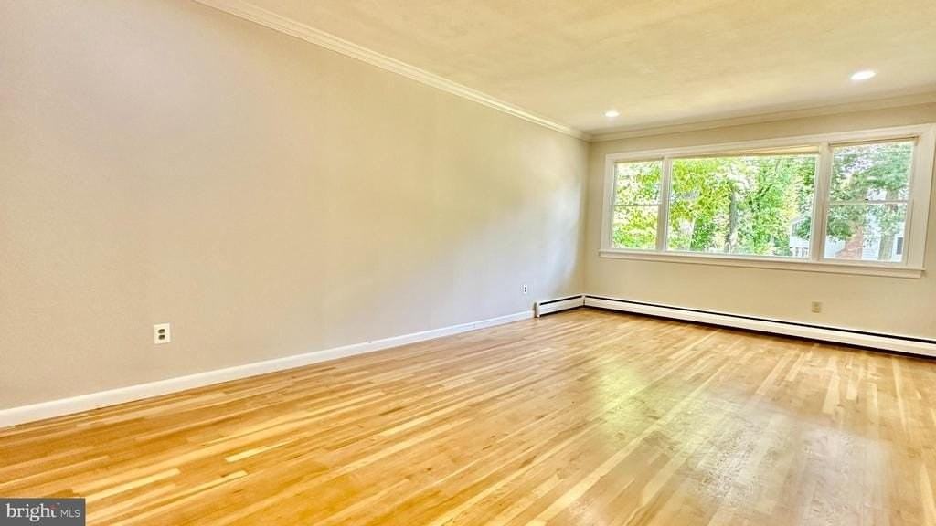 396 Riverside Dr - Photo 2 of 29