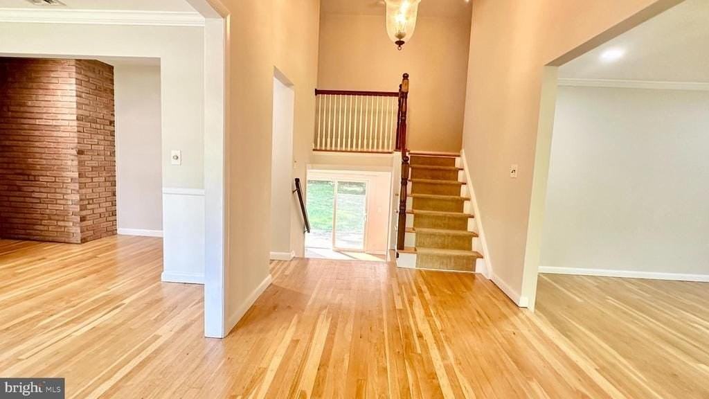 396 Riverside Dr - Photo 6 of 29