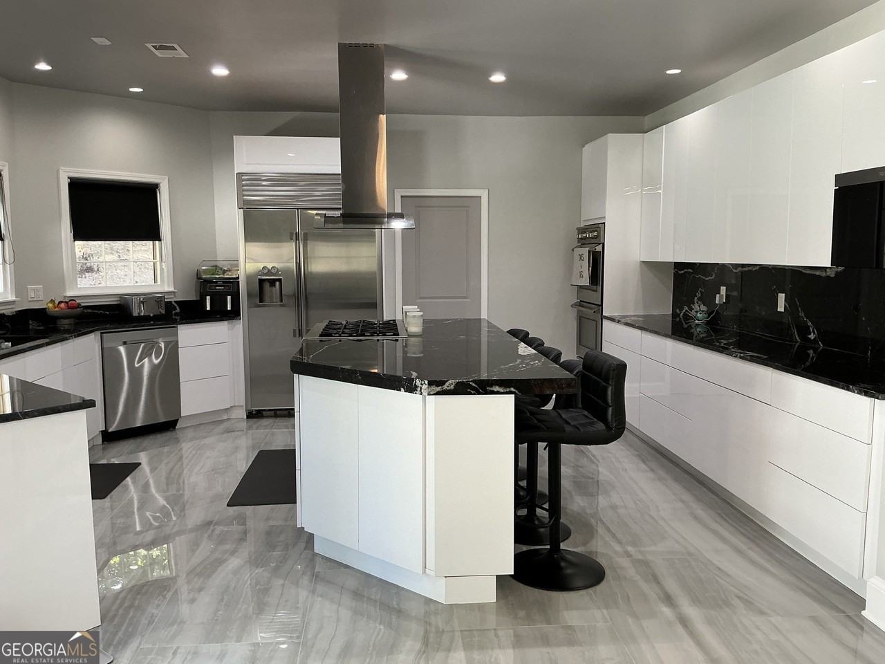 4299 Oakvale Ln Nw - Photo 4 of 24