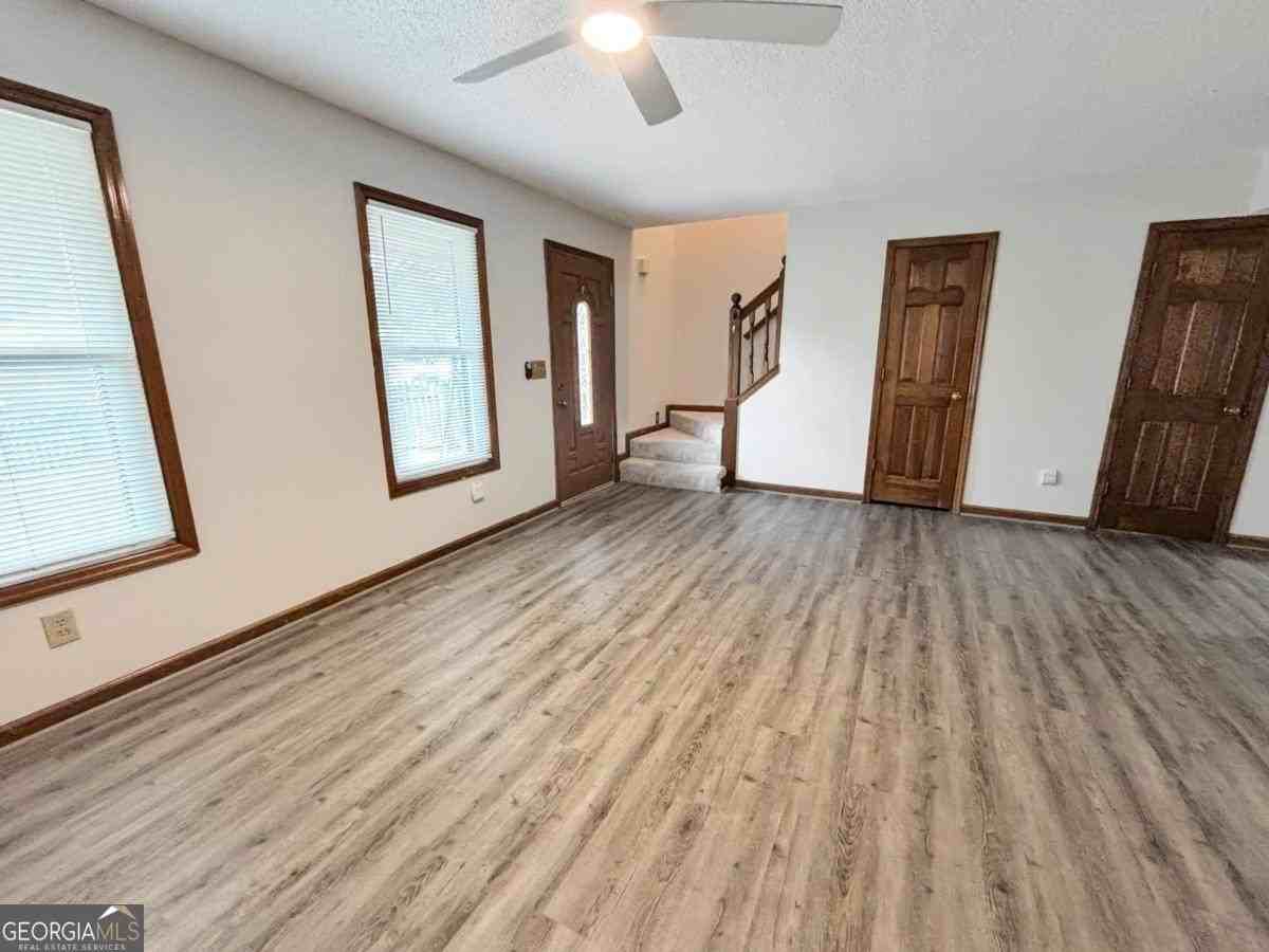 7040 Sand Wedge Cir Nw - Photo 6 of 28